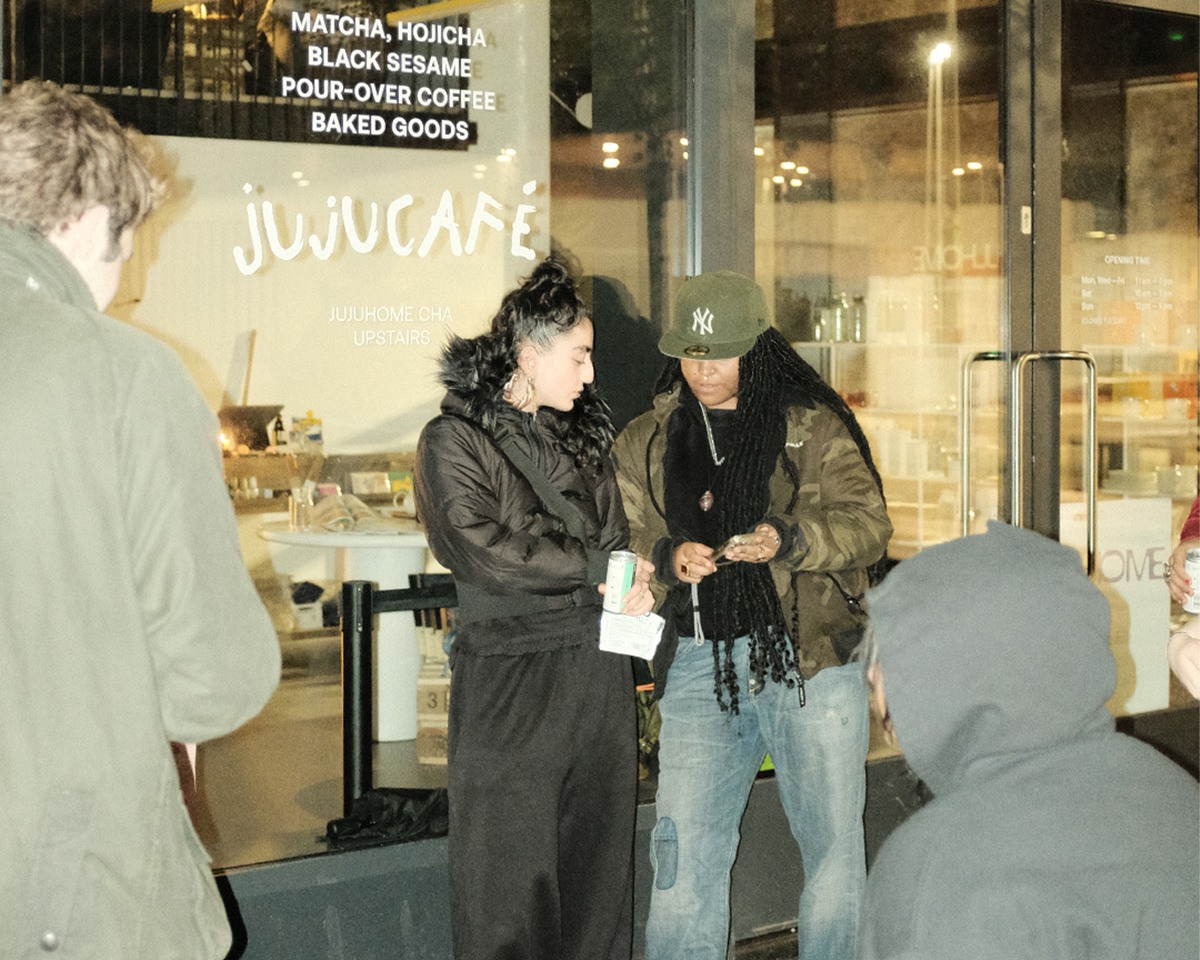 x Café opening night